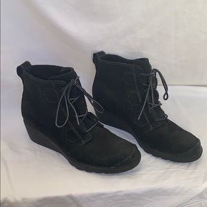 Sorel black bootie. Lace up. 2 in heel.